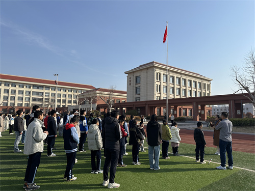 國(guó)旗下講話(huà).jpg